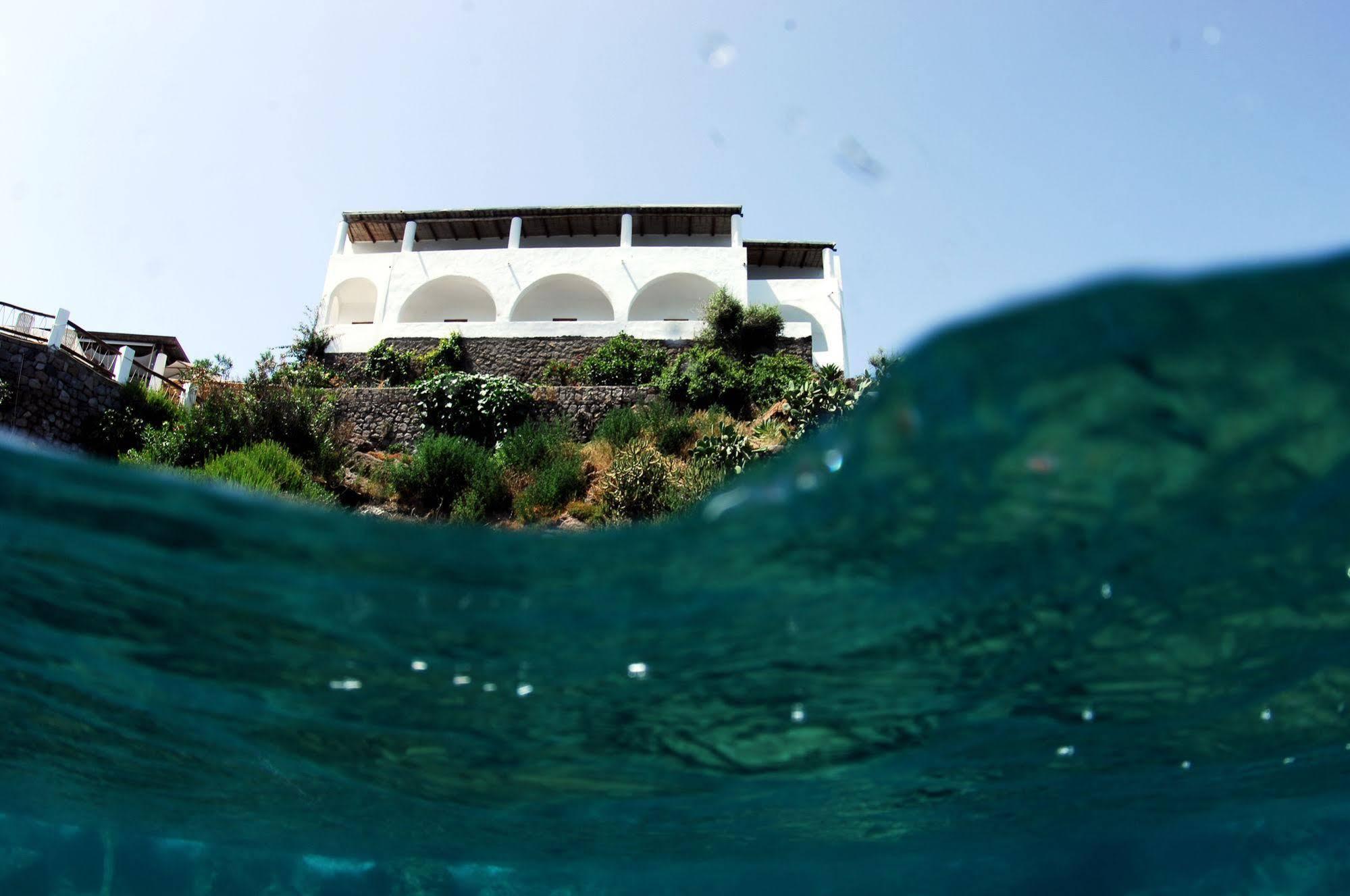 Hotel Cincotta Panarea Exterior photo